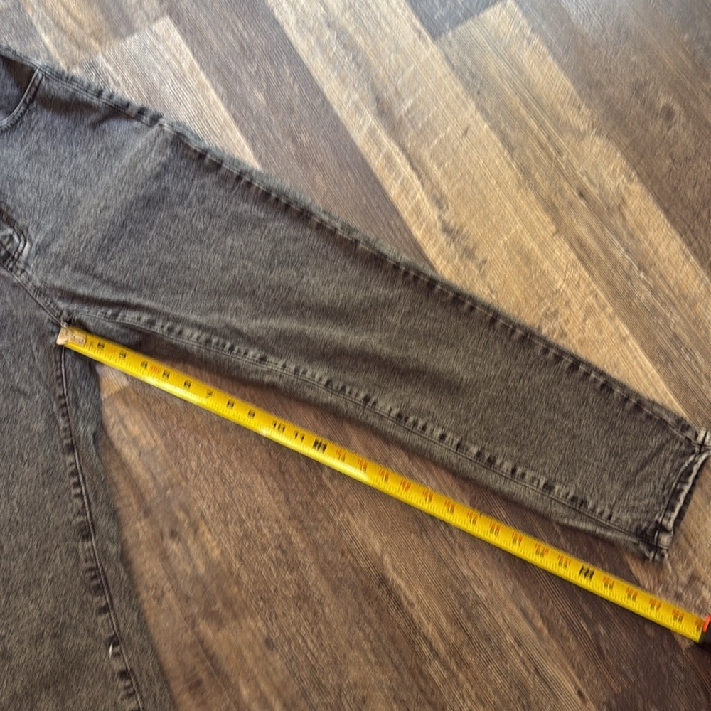 SHEIN Gray Black High Rise Waist Mom Denim Jeans Women’s Size Small - Picture 6 of 9